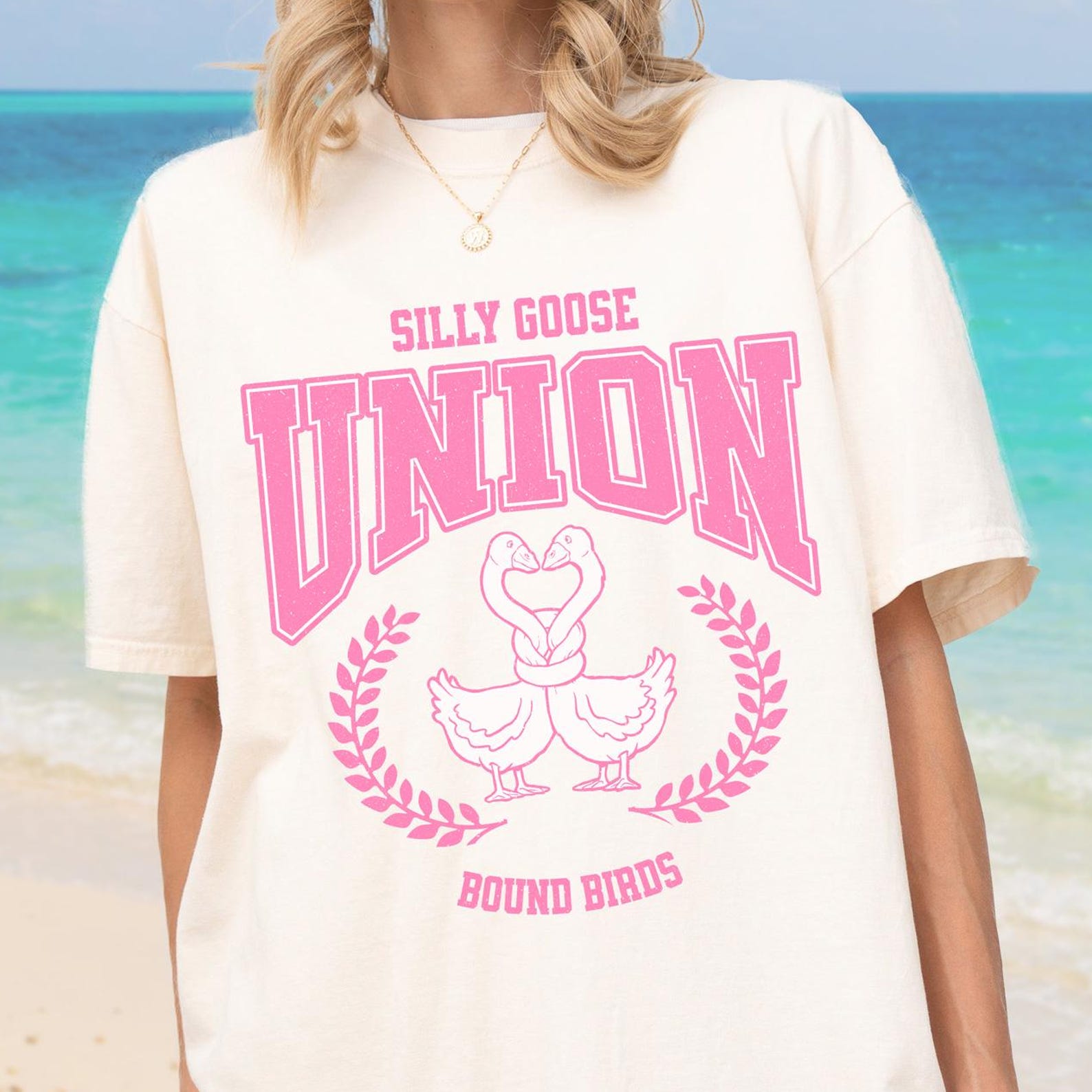 Goose Union T-shirt, Silly Goose Design, Couple Love Gift M