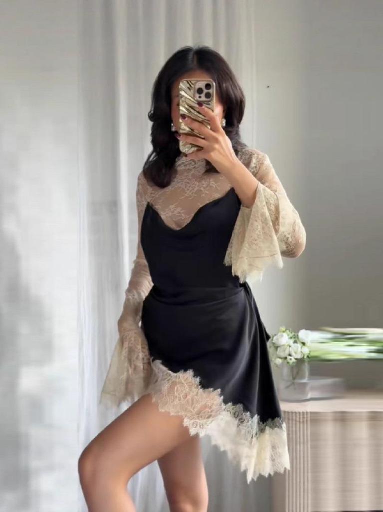 Women's Lace Spliced Long Sleeve Sexy Short Dress