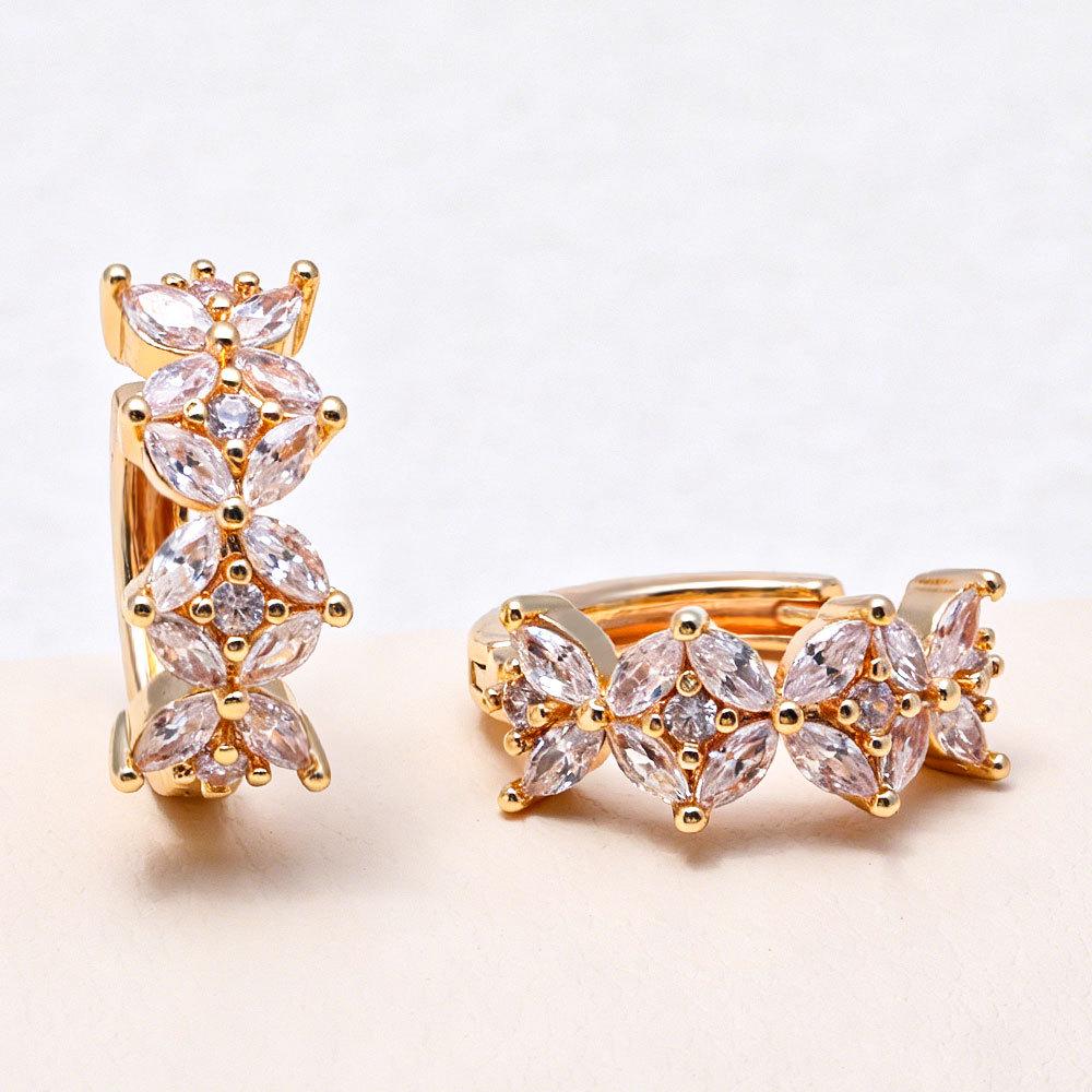 18K Gold-Plated Exquisite Wheat Hoop Earrings with Zirconia Leaves for Women