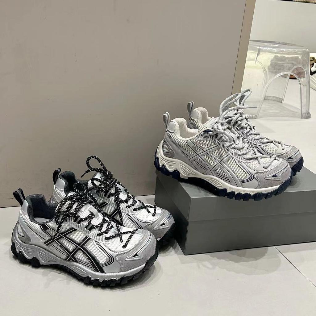 Thick Net Round-toed Colored Daddy Shoes for Women, Spring Style, Thick Sole, High-rise Inner Heel, Sporty and Casual Trendy Shoes