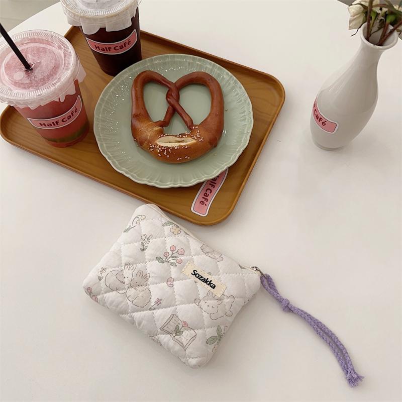 Cartoon Flower Square Cosmetic Bag Women Portable Earphones Lipstick Sanitary Napkins Storage Pouch Small Makeup Zipper Bags