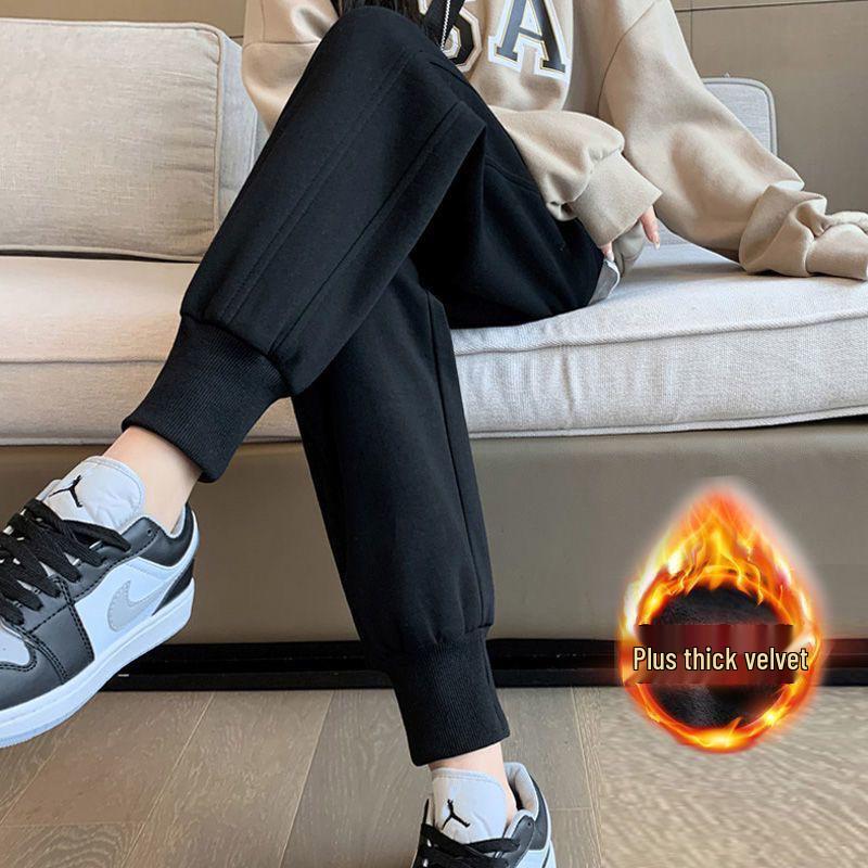 Stilvolle Damen-Baumwoll-Jogginghose mit Samtfutter - Lockerer Schnitt, Figurschmeichelnd, Mit Bündchen und Verdickt für Frühling, Herbst und Winter.