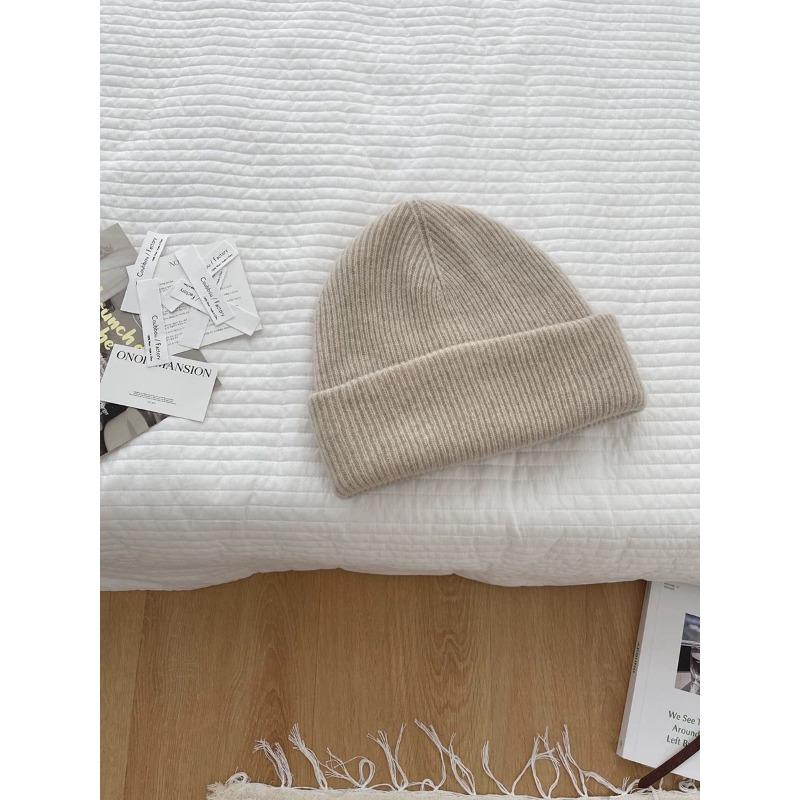 Sheep Wool Solid Color Versatile Knitted Hat Warm Autumn and Winter Woolen Hat High Quality Small Face