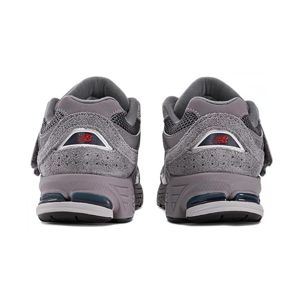New Balance NB 2002R Abrasion Resistant Low Top Kids Lifestyle Shoes Gray Kids' PV2002R0