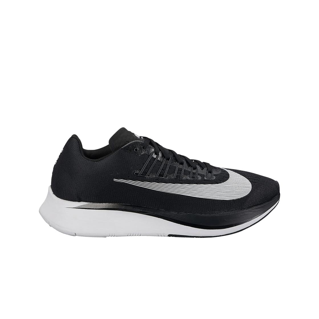 

(w) Nike Zoom Fly Black White 230