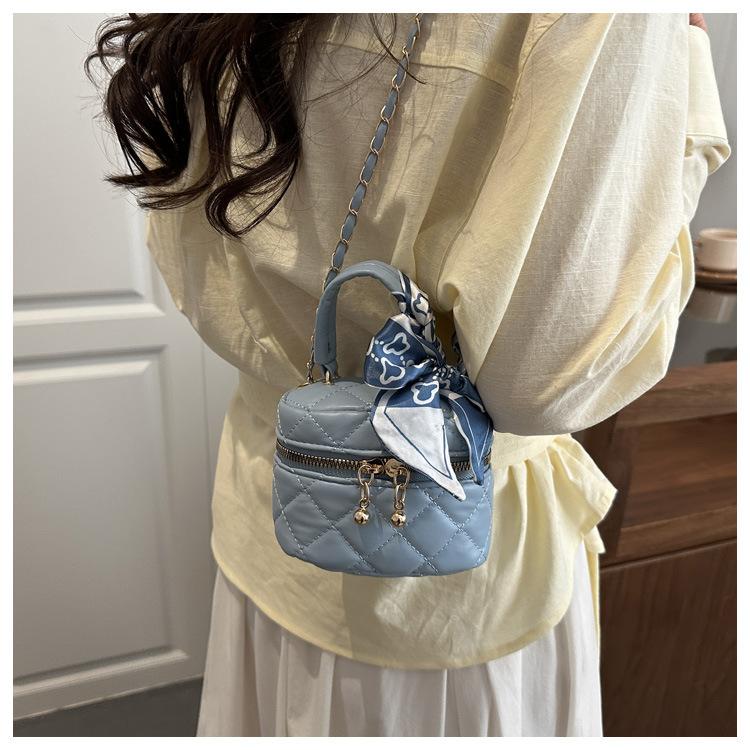 Cute Quilted Faux Leather Crossbody Bag with Bow Knot Chain Strap Small Bucket Purse for Women