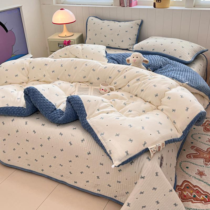 Sleeping Cloud Sensation Double Layer Yarn Ins Girl Heart Cute Series Thick Bean Bed Cover