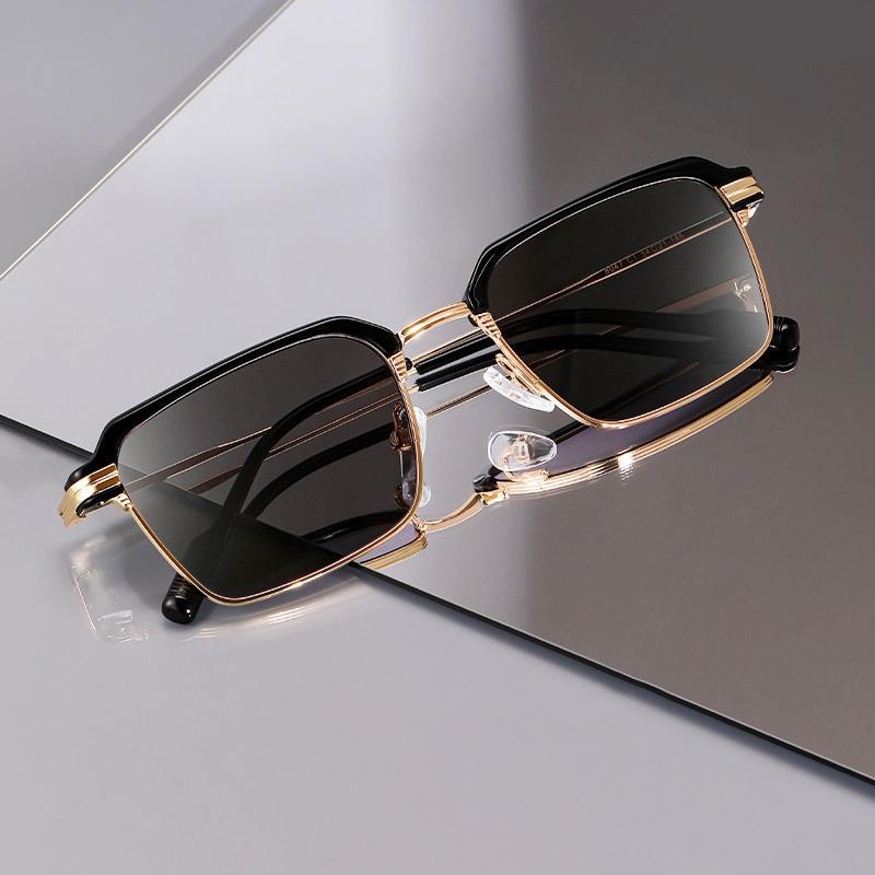 3pcs Fashion Business Light Change Reading Glasses Men and Women Metal Square Frame Myopia Glasses 0 to+4.0 Neutral