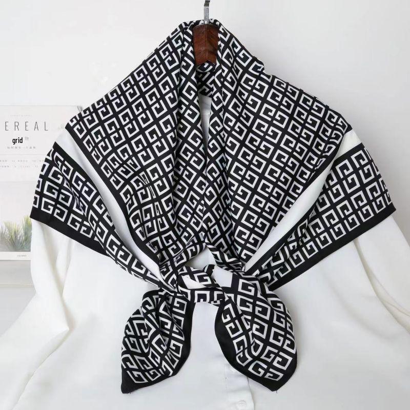 Black and White Animal Print Faux Silk Twill Scarf - 90x90CM Autumn/Winter Shawl for Women