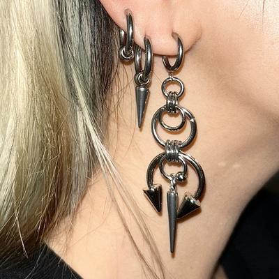 1 Pair Grunge Rock Jewelry Chains Stitched Rivet Earrings for Women Korean Fashion Goth Earrings Charms Punk Accessories