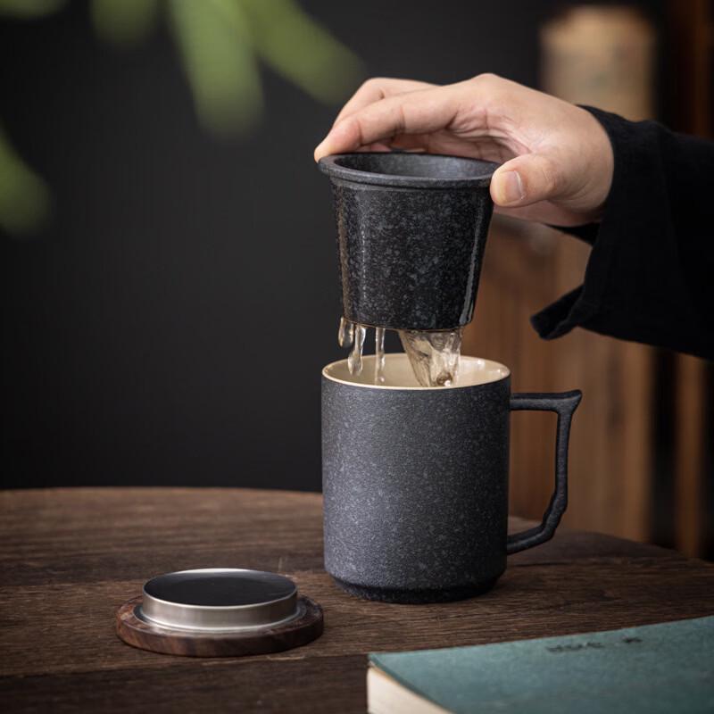 OLOEY Ceramic Tea Infuser Mug with Wooden Lid, 360ML