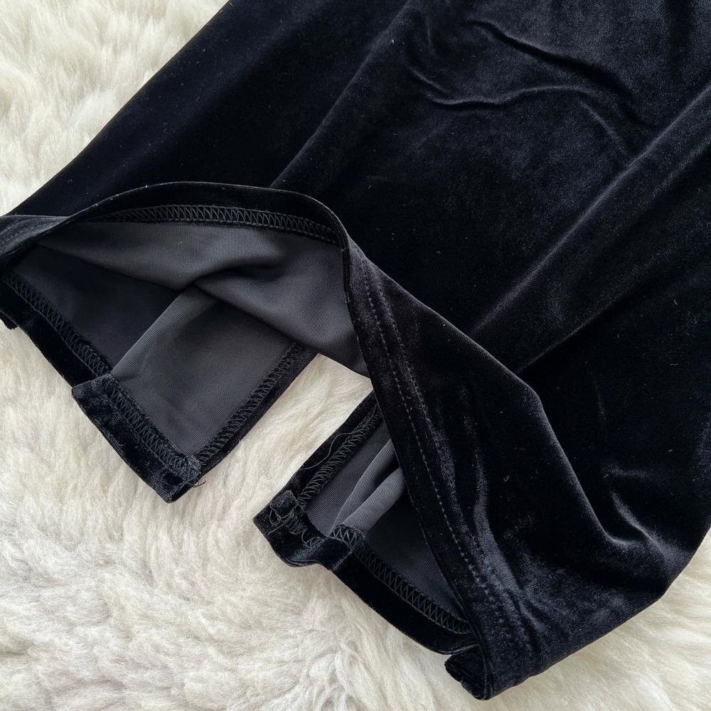 Herbst Winter Damen Vintage Hepburn Stil Perlenstickerei Schwarzer Samt Büroarbeit Slim Bodycon Bleistiftkleider