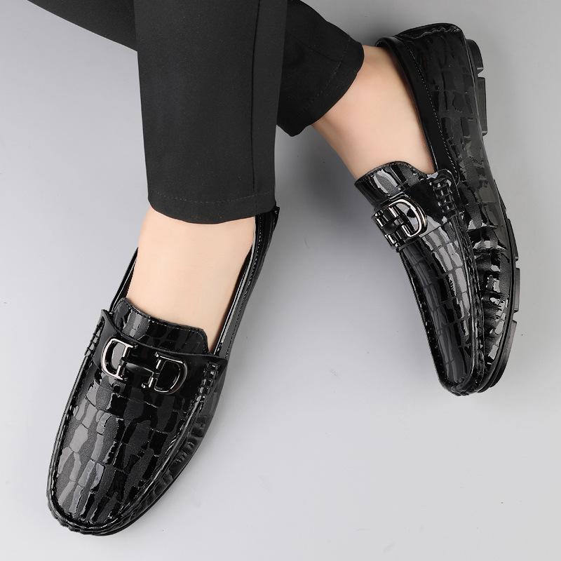 Macacão de sapatos de couro tamanho grande Sapatos Doudou couro genuíno estilo britânico sapatos casuais para dirigir