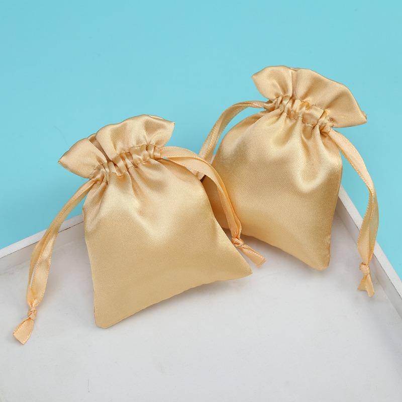 Sacchetto con coulisse in raso finto, pochette in raso, sacchetto porta gioielli e accessori