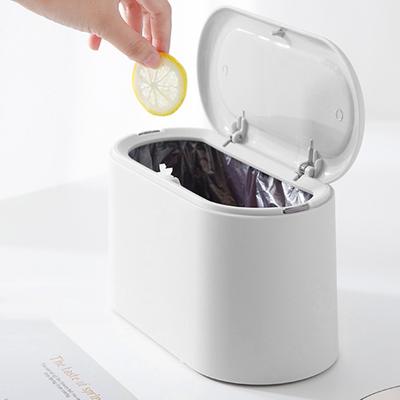 Einfacher Mülleimer für den Schreibtisch, Mini-Aufbewahrungseimer mit automatischem Aufklappdeckel, für Frisiertische, Home-Office-Mülleimer