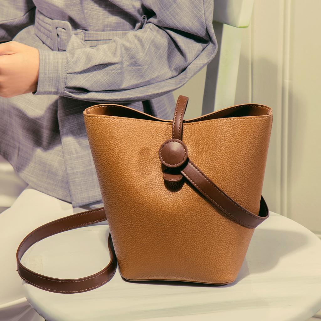 Kleine Bucket Bag Damen High-End Tasche 2025 neu Nische Gemüsekorb Damentasche super heiß tragbare Umhängetasche Sommer