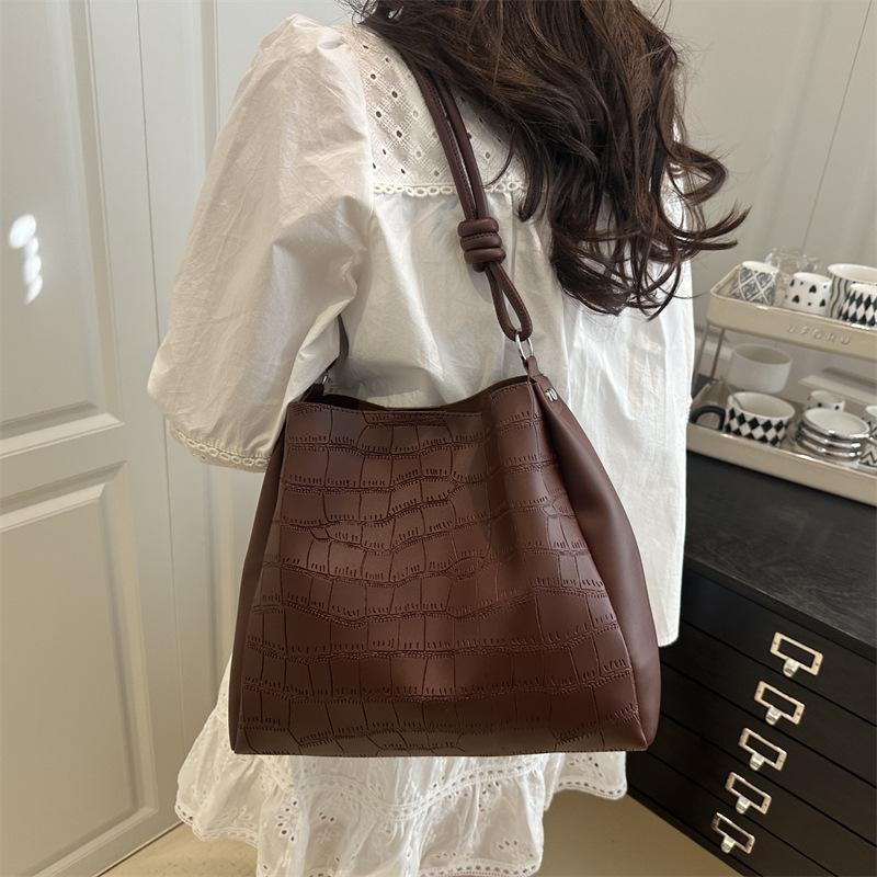 Retro Trendy Pu Portable Crocodile Pattern Shoulder Bag Women Versatile Bag Handbag High Quality Tote Commuter Bag Gifts