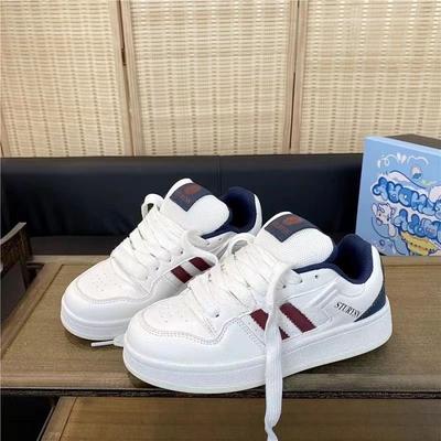 2025 nieuwe niche student design gevoel retro klassieke trend board schoenen Koreaanse versie ins straatshooting casual veelzijdige schoenen