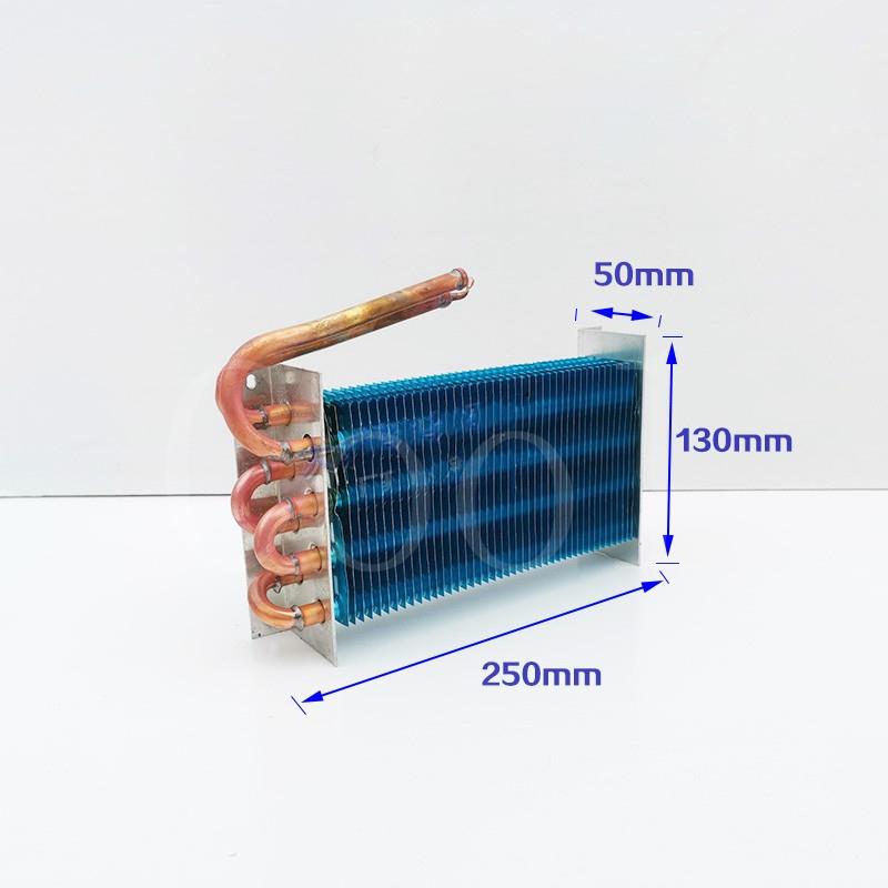Evaporatore Condensatore Raffreddato ad Aria Frigorifero Congelatore Tubo di Rame Aletta di Alluminio Scambiatore di Calore ad Aria Radiatore 445mm*130mm*90mm