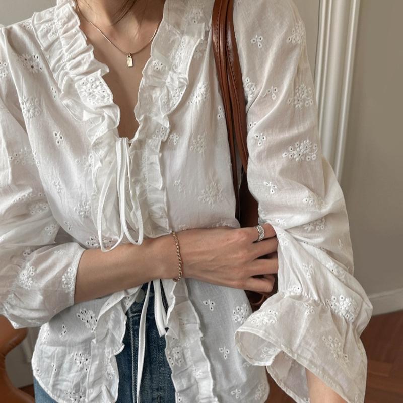 Fashion New Ruffled V-neck White Lace Shirt Women Long Sleeve Tops Lace-up Elegant White Blouse Women Vintage Hollow Solid Slim Fit Female Shirt 26238