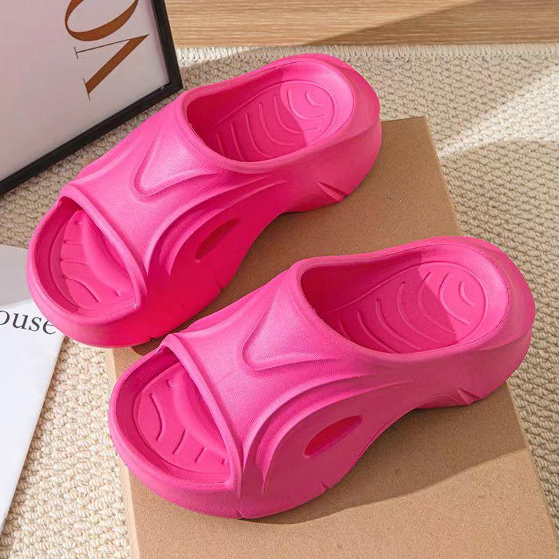 Summer Women's Thick Soled slippers Anti slip  Beach Sandals EVA ultra Soft Cool slippers