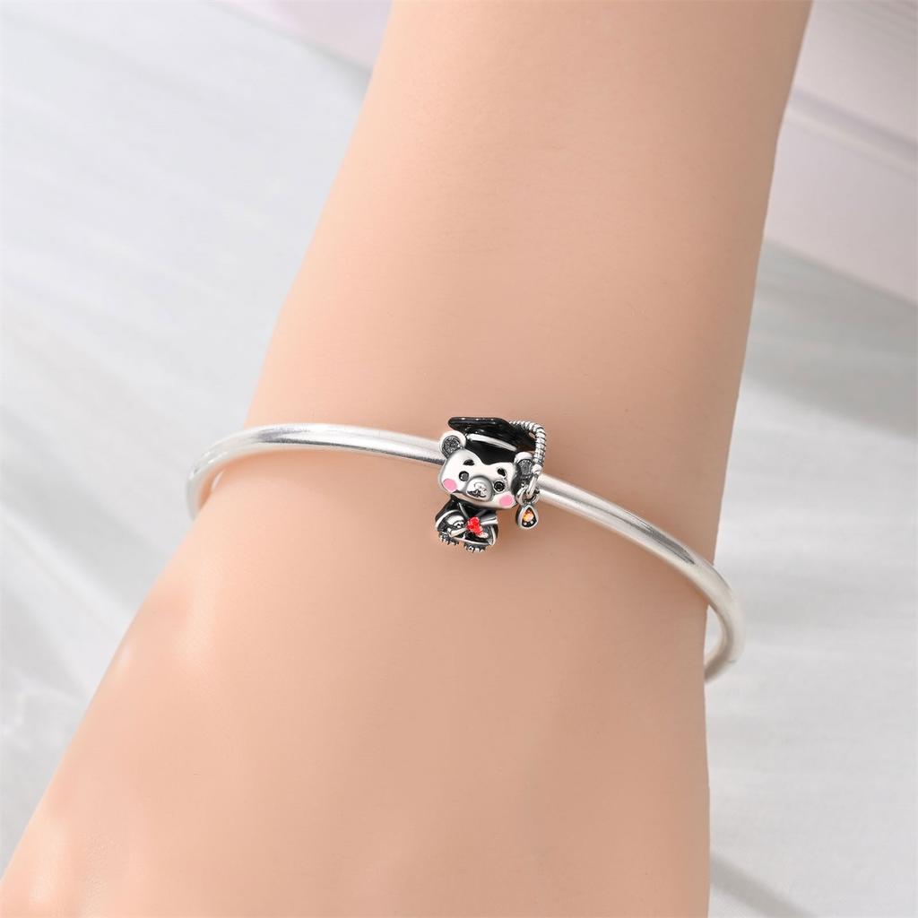 New Copper Graduation Season Charms Beads Mortarboard Happy Graduation Pendants Fit Bracelet Diy Fine Jewelry Gift