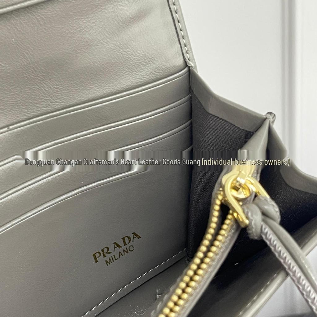 Prada 25 Unisex Läderkuvertväska: Stor kapacitet, Flerkortsplatser, Handväska Plånbok av Hög Kvalitet