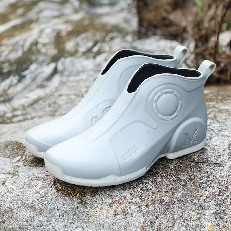Men's Fashion Ankle Rain Shoes 2024 Winter Outdoor Waterproof Work Shoes Fashion Short Boots Car Washing Rubber Men's Shoes