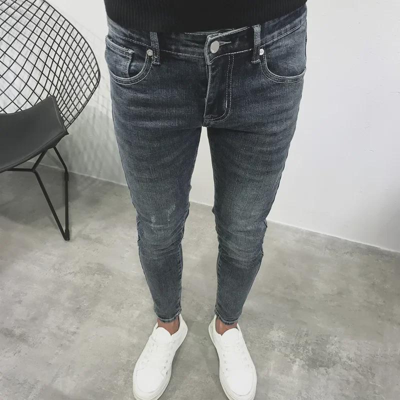Trendy Korean-Style Slim Fit Nine-Point Jeans for Men