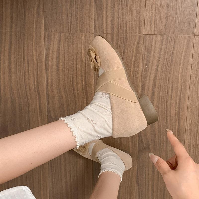 Retro Style Thick Heel Flower Women Mary Jane Shoes Ladies Casual Shallow Eelgant Round Toe Shoes