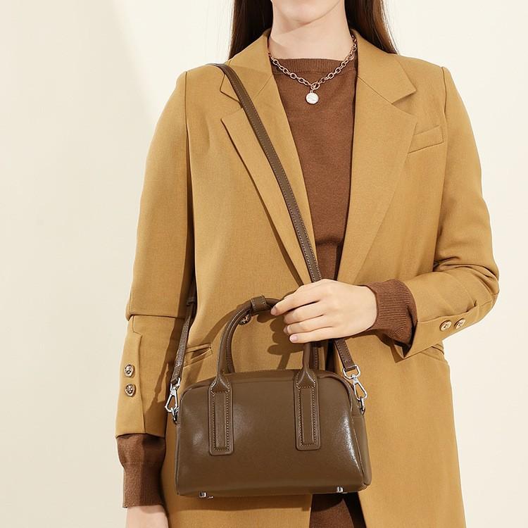 Vintage Commuter Cowhide Bag Versatile Handbag Niche Textured Shoulder Crossbody Bag Genuine Leather Urban Minimalist Pillow Bag