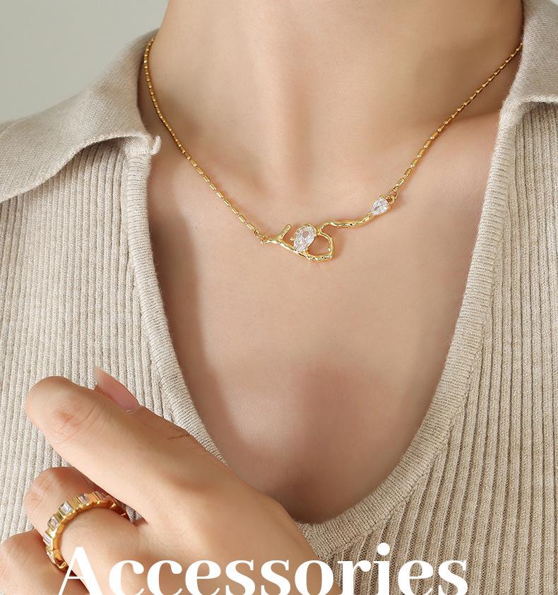 Celebrity-Inspired Gold-Plated Titanium Steel Necklace with Zircon Root-Shaped Pendant