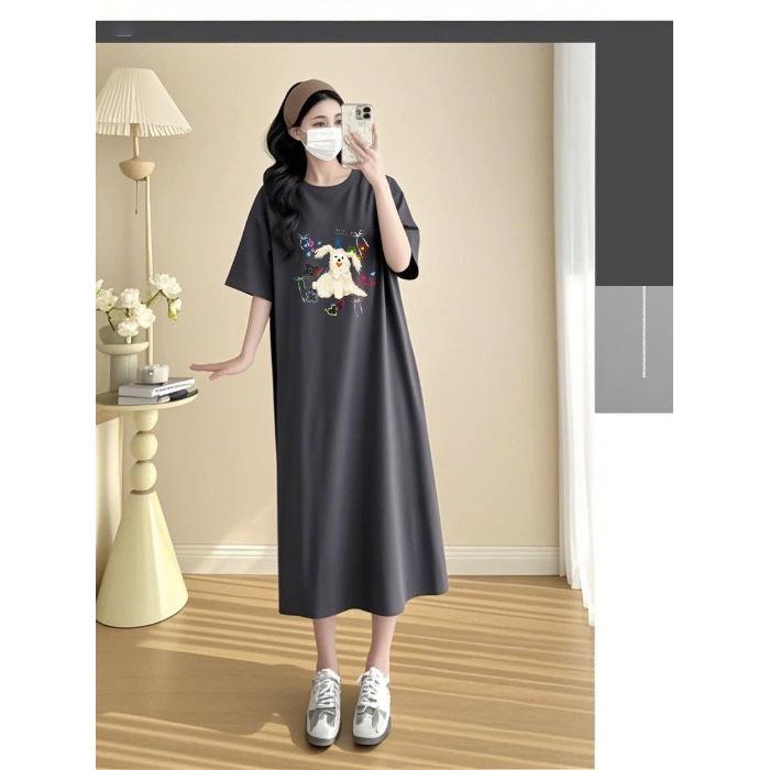 

Непринужденное длинное платье-футболка для женщин на лето, корейский стиль, свободное и стройнящее, с коротким рукавом, свободное повседневное платье с мультяшным принтом 4XL темно-серого