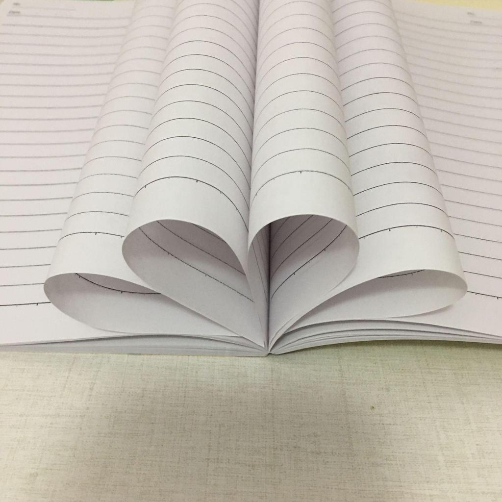 Quaderno A5 Rinforzato 60 Pagine Copertina Morbida per Affari & Studenti