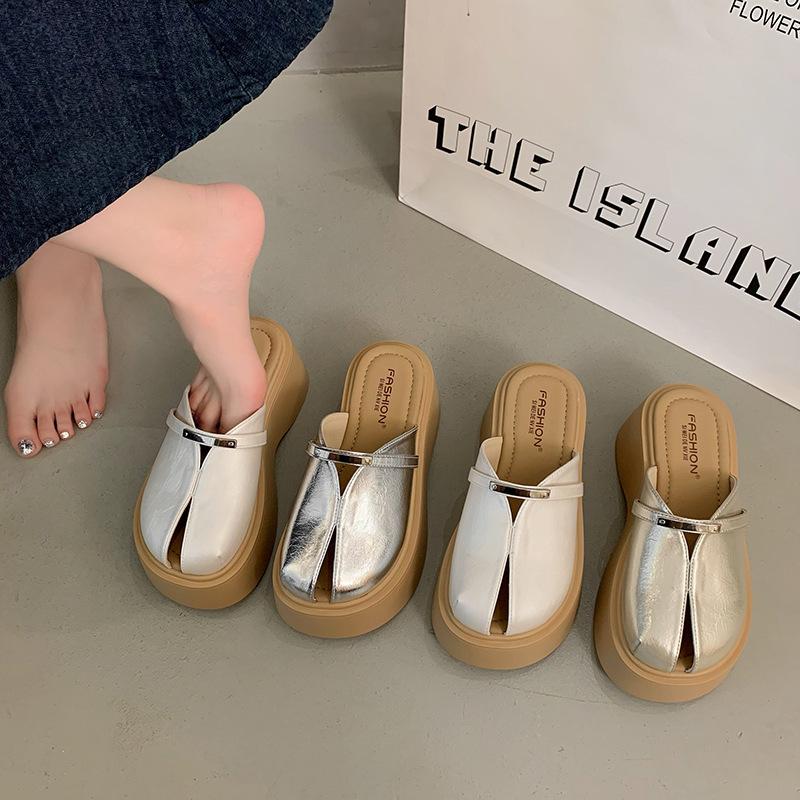 Baotou Semi-versatile Women's Summer Fashion Slippers European Station One Pedal 2025 New Outer Wear Platform Lazy Sandals
