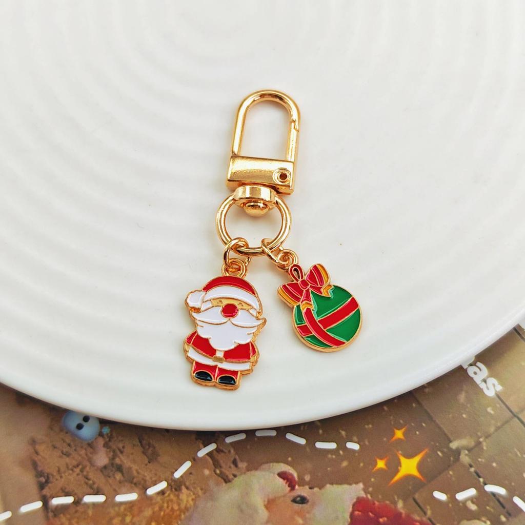 Festive Christmas Keychain: Metal Tree, Snowman & Santa Bag Charm – Stylish Small Gift