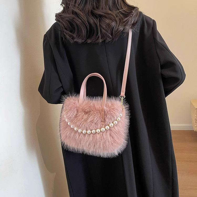Winter New Soft Plush Portable Female Mini Handbags Fashion Versatile Pearl Small Square Women's Crossbody Bag Soft Texture Ladies Messenger Bags