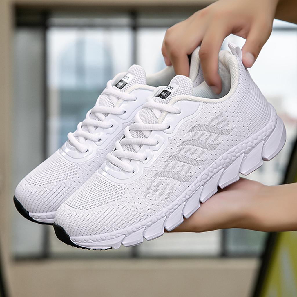 Lightweight Breathable Athletic Running Shoes with Flexible Sole and Lace-Up Closure for Comfortable Everyday Wear