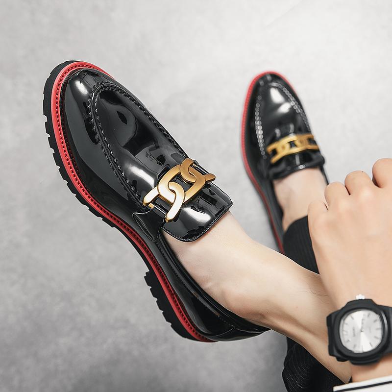 Size 38-48 Fashionable Men Tassel Shoes Black Lacquer Leather European Edition Business Travel Le Fu Shoe Gentlemen Social Shoes