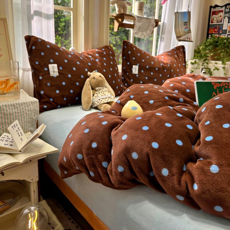 2026 A Winter Polka Dot Milk Fleece Bedding Set Small Size Coral Dorm