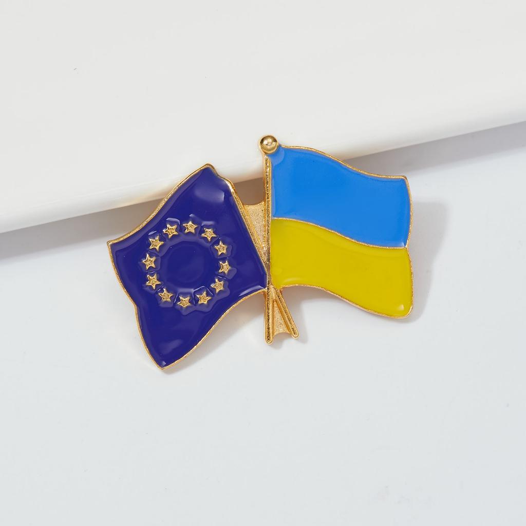 Ukraine EU USA Flag Lapel Pin Metal Badges National Rejuvenation In Ukraine Brooch Pins Cowboy Clothes Bag Pin Pride Accessories
