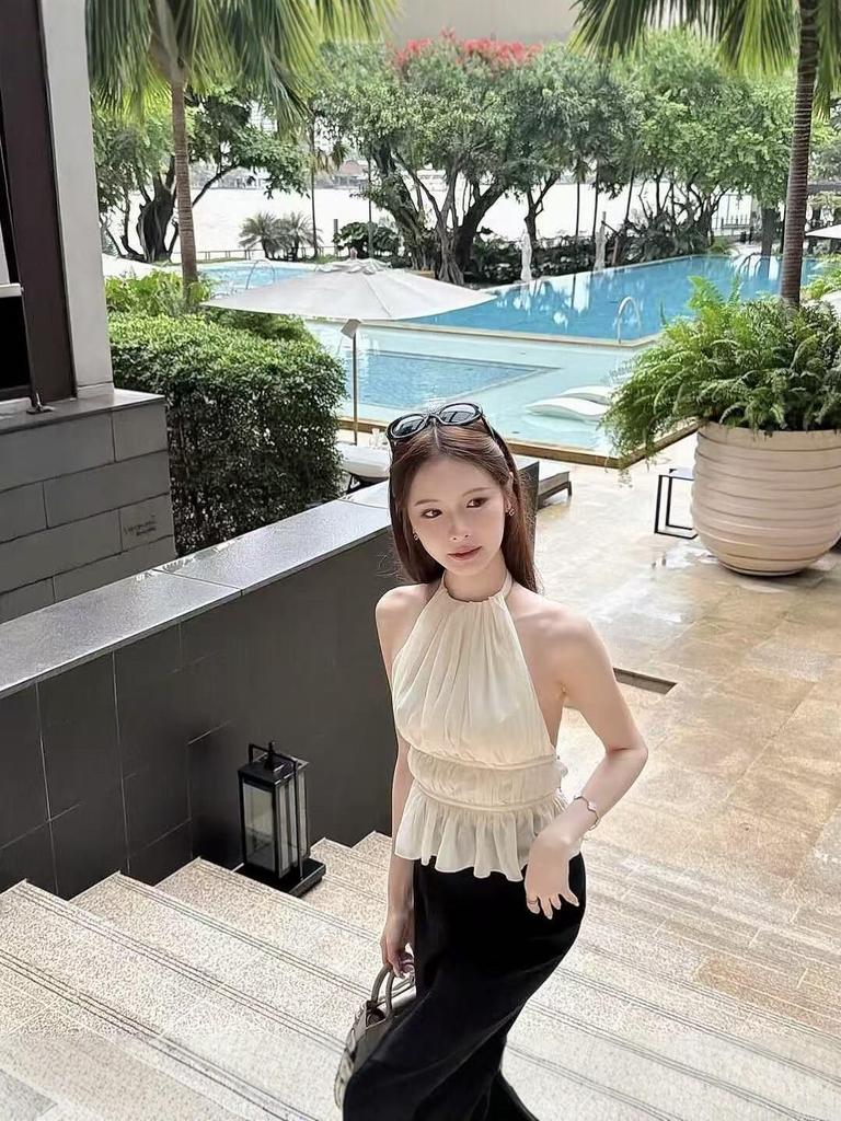 2026 Summer Women's Chiffon Halter Camisole: Sleeveless Ruffle Top, Pure Desire Fashion.