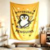 Pittsburgh Penguins (14) Tapiserie Vhodná Pro Dekoraci Domů Kolejí A Ložnic Měkká Na Dotek A Perfektní Dárek Pro Přátele A Rodinu