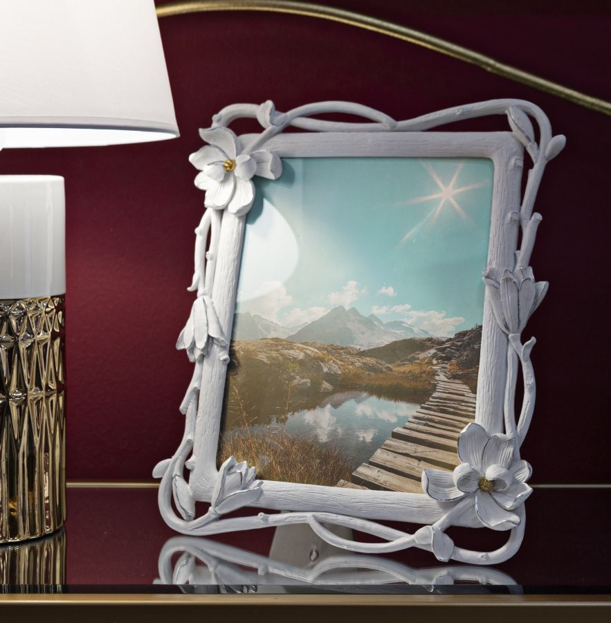 Photoframe Magnolia 29.3X3X33.5 Cm (Inside Photo Size Cm 20X25)