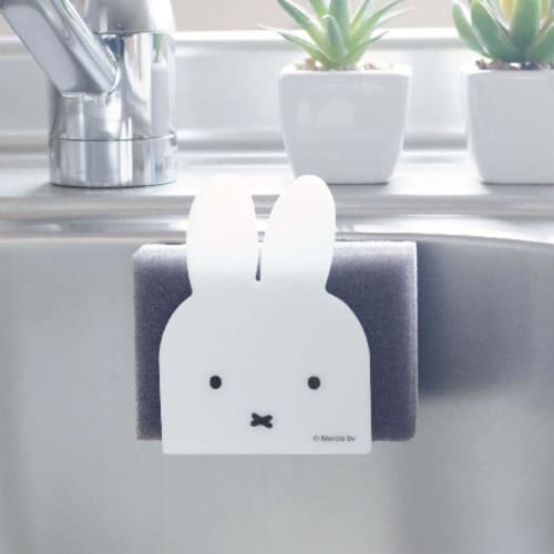 Okato Miffy Magnet Sponge Holder, 7.5cm Wide X 10cm High X 5cm Deep