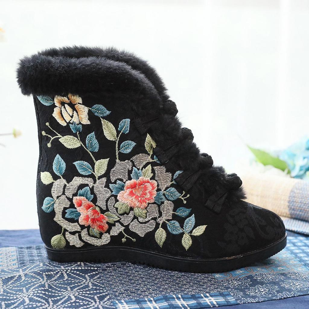 Winter Quilted Fleece-Lined High-Heeled Cotton Boots with Frog Closure and Floral Gold Thread Embroidery