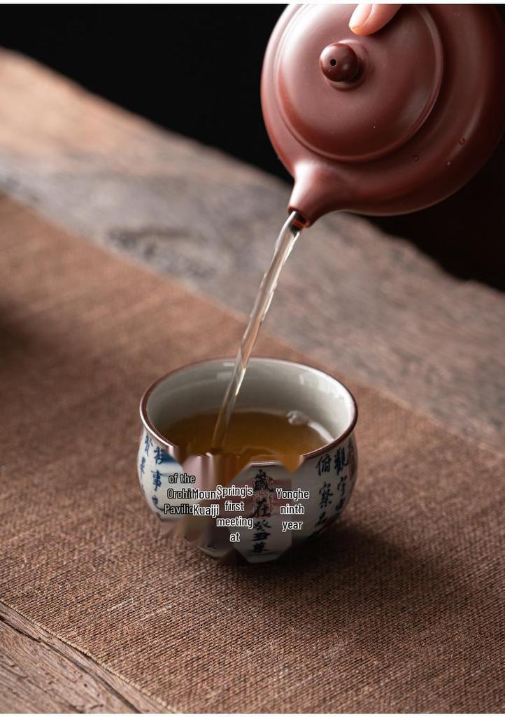 Vintage Blue & White Ceramic Tea Cup – Antique-Style Personal Kung Fu Tea Tasting Cup Gift