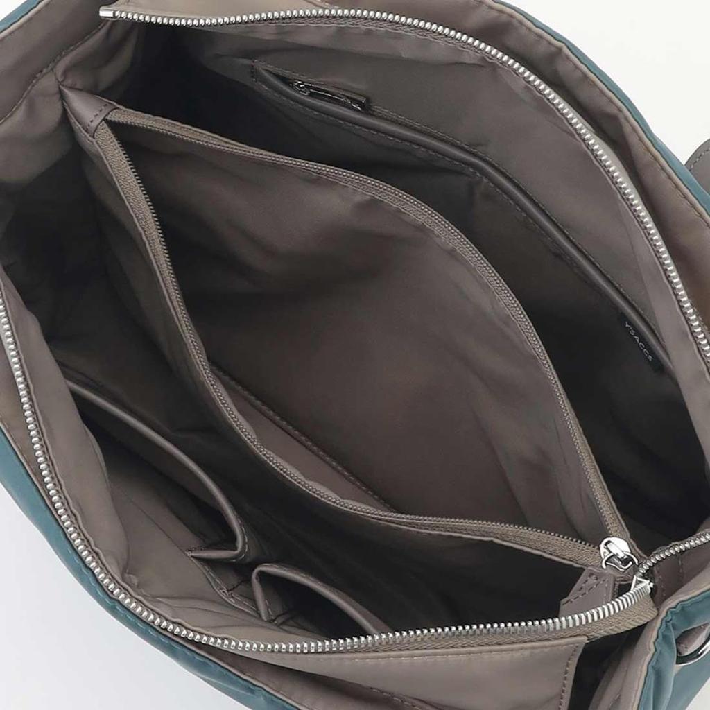 Isaac Twill Nylon Square Tote, Medium, 2004802, Blue (60)