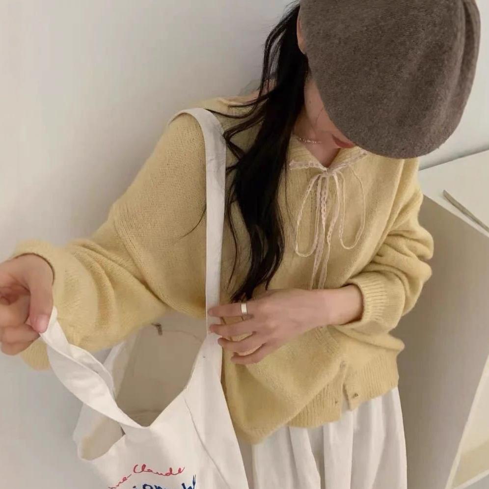 Korean lace-up lace lapel sweater jacket women's 2025 autumn and winter new solid color versatile soft waxy knitted cardigan