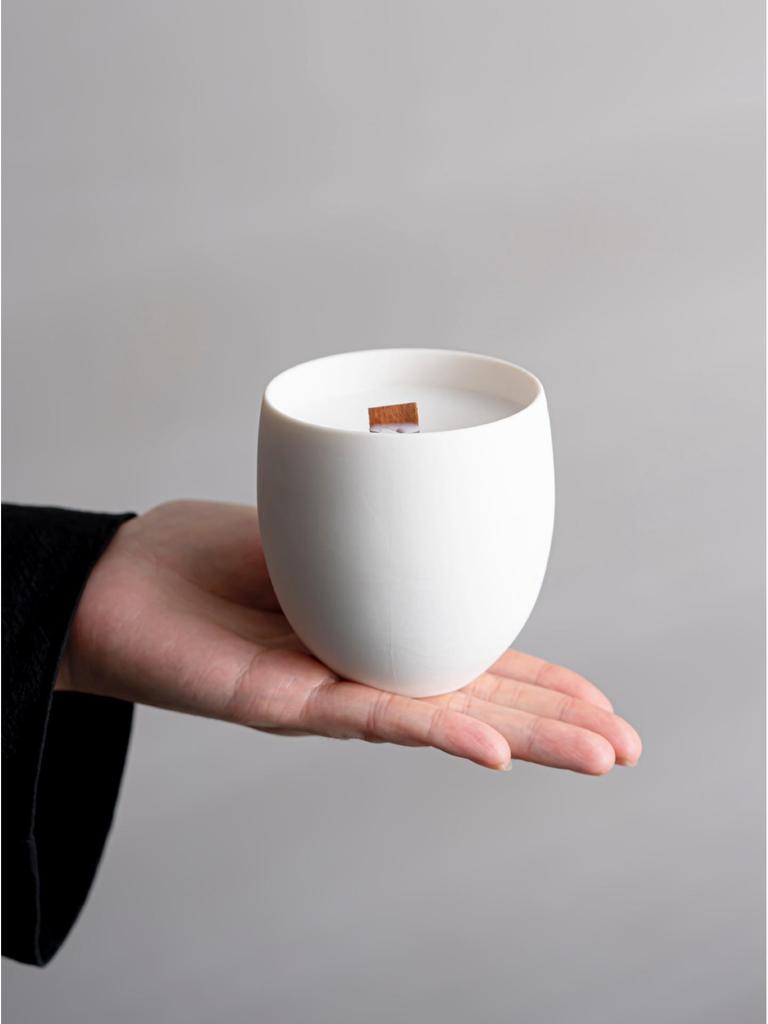 Easywin Glossy Ceramic Candle Holder - Minimalist Scented Soy Wax Ornaments